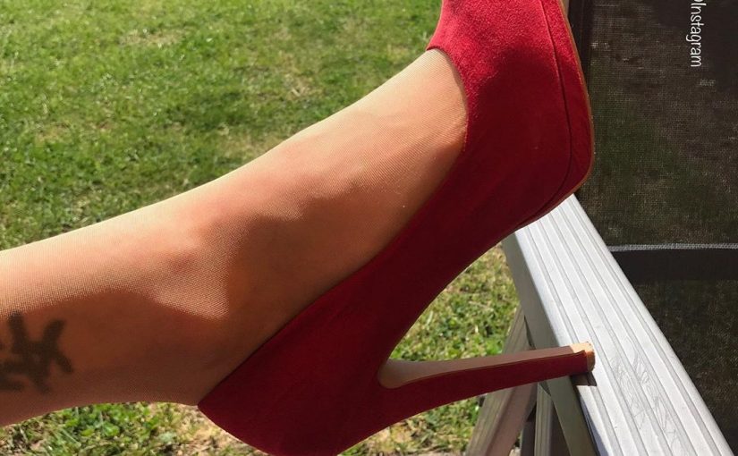 pantofi-rosii-tocuri-frumoase